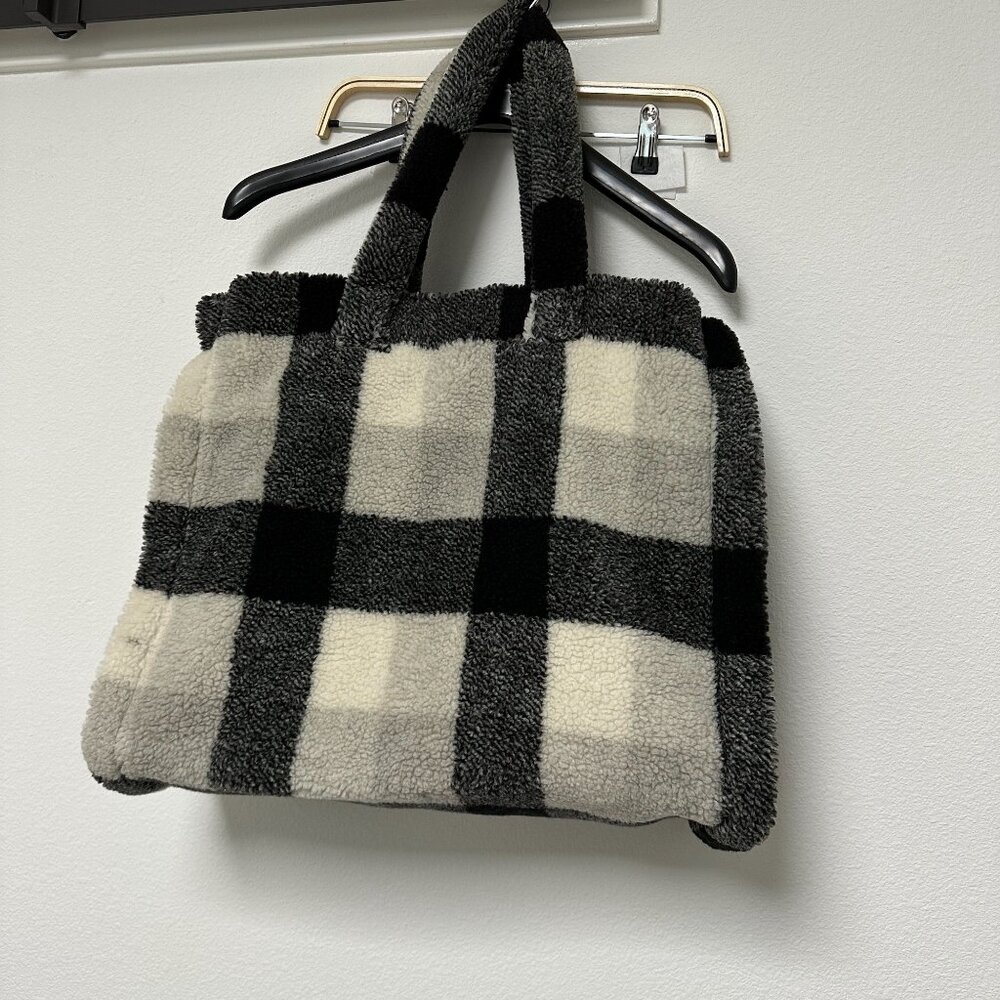 Stand Studio Lola Check Faux Fur Shearling Big Tote Shoulder Bag - Picture 13 of 16